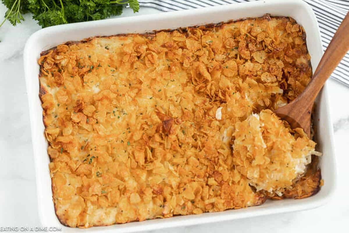 Cheesy Chicken Hashbrown Casserole Recipe: Easy Comfort Food